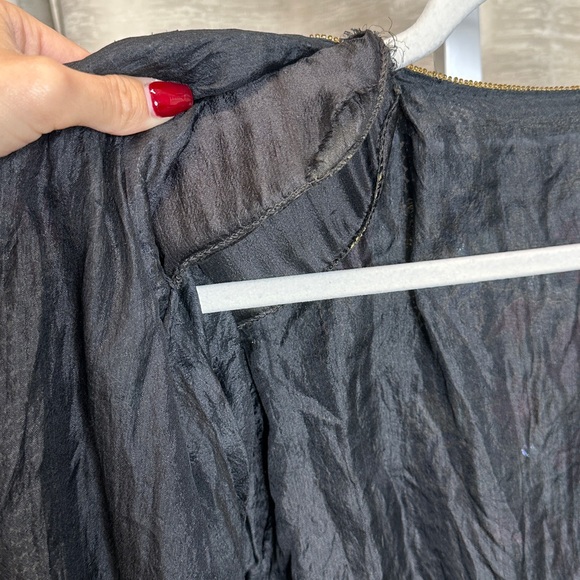 Vintage women’s black silk sequin evening jacket with red floral design. - Picture 13 of 17